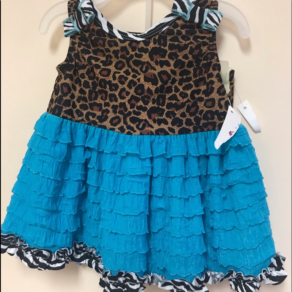 Frankie & Daisy 2 piece sun suit